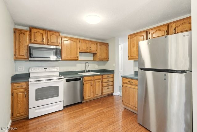 10269 Smugglers Cove, Aurora, OH 44202