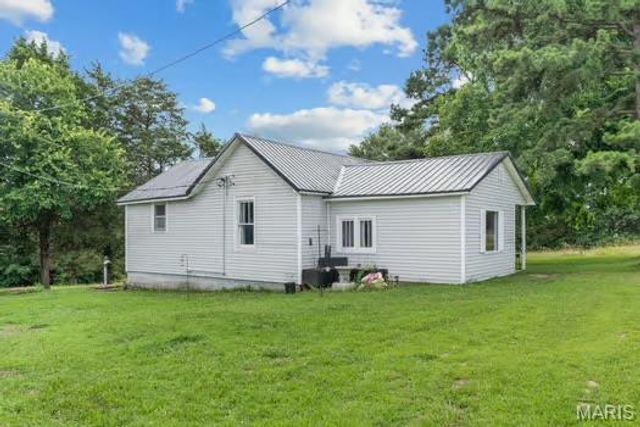 5326 Highway H, Sullivan, MO 63080