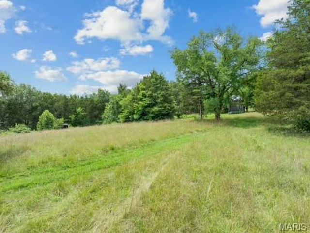 5326 Highway H, Sullivan, MO 63080