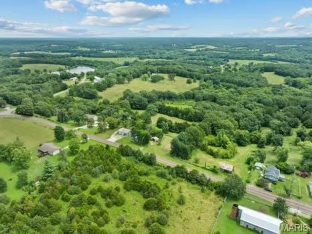 5326 Highway H, Sullivan, MO 63080