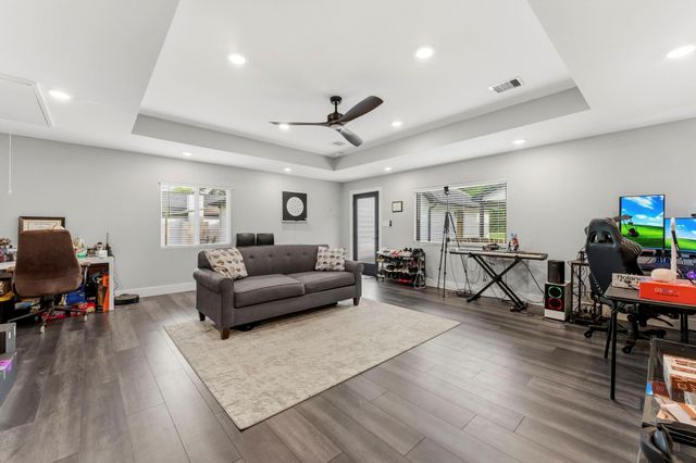 5110 Treaschwig Road, Spring, TX 77373