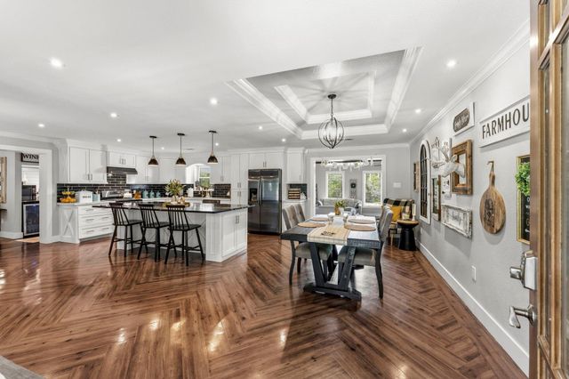 5110 Treaschwig Road, Spring, TX 77373