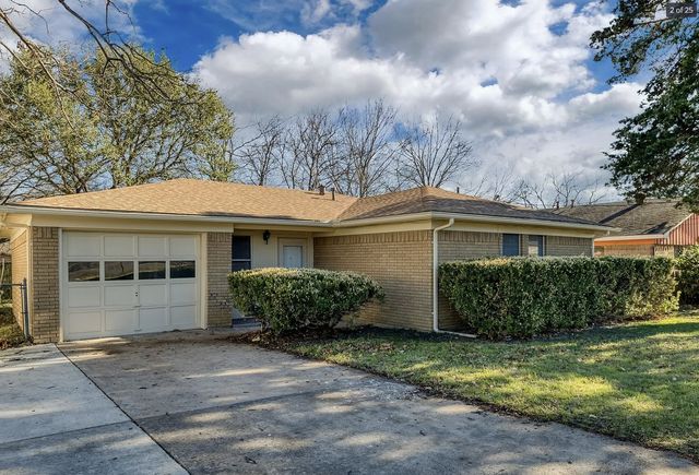 502 Brown Street, Waxahachie, TX 75165