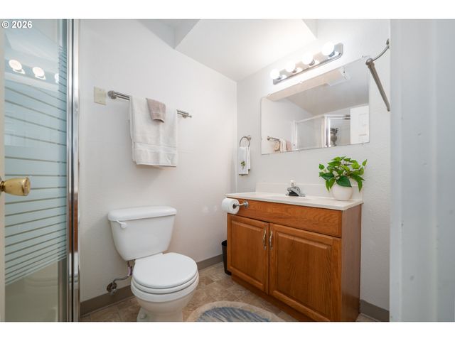 3300 Nw Oceania Dr, Waldport, OR 97394