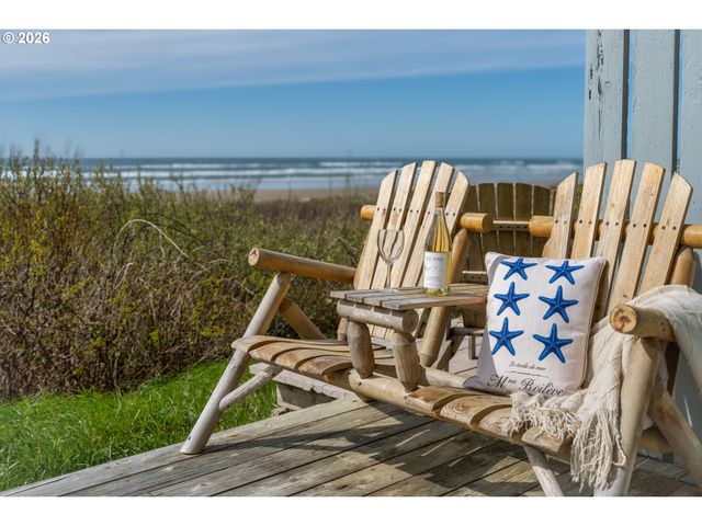 3300 Nw Oceania Dr, Waldport, OR 97394