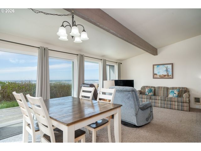 3300 Nw Oceania Dr, Waldport, OR 97394