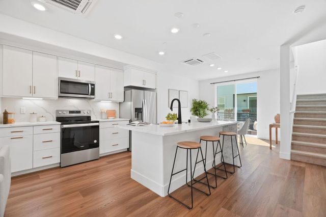 529 Laraline Way, San Jose, CA 95117