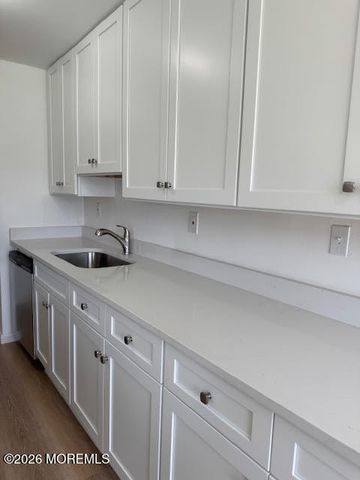 35 Manchester Court D, Freehold, NJ 07728