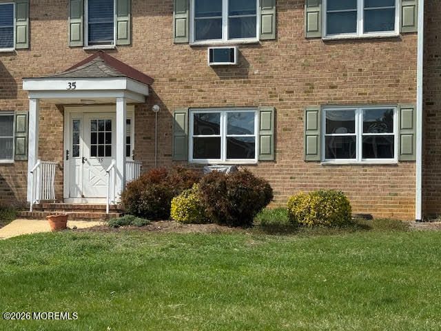 35 Manchester Court D, Freehold, NJ 07728