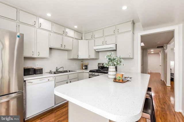 5310 ORCHARDSON CT, Fairfax, VA 22032