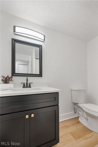 20121 Driftwood Court, Strongsville, OH 44149