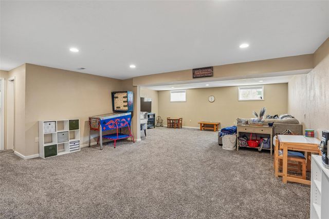 1312 N 6th Street, Indianola, IA 50125