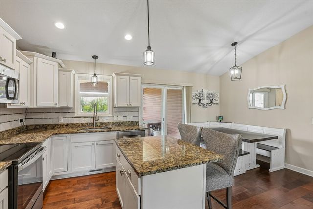 1312 N 6th Street, Indianola, IA 50125