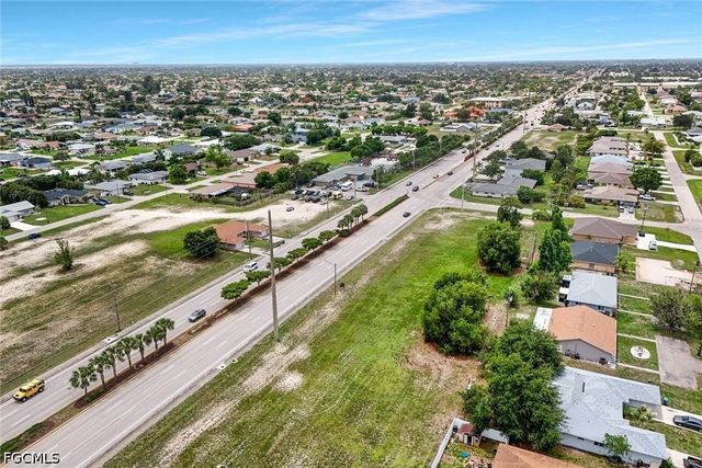 1808 Santa Barbara BLVD, Cape Coral, FL 33991