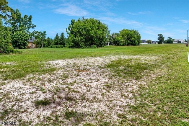 1808 Santa Barbara BLVD, Cape Coral, FL 33991