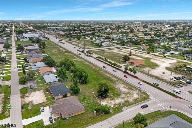 1808 Santa Barbara BLVD, Cape Coral, FL 33991