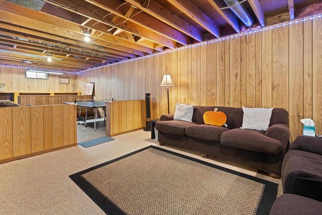4117 Donald Drive, Madison, WI 53704