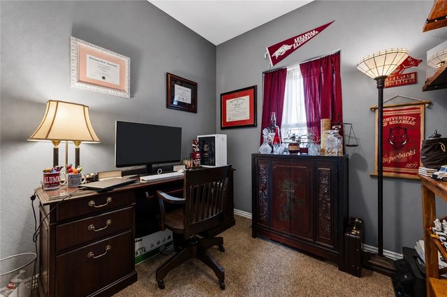 510 Hillsview Lane, Cave Springs, AR 72718