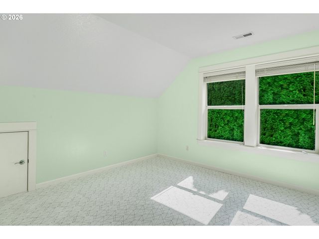 2909 Se LIBERTY Pl, Gresham, OR 97080