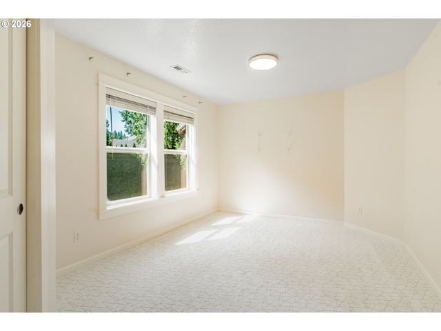 2909 Se LIBERTY Pl, Gresham, OR 97080