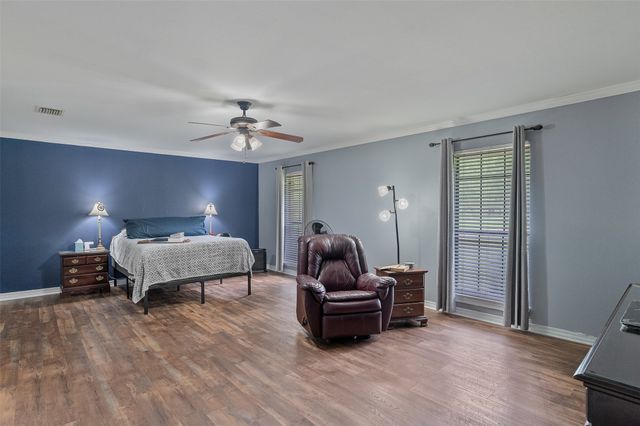 7433 Whispering Pines Drive, Shreveport, LA 71129