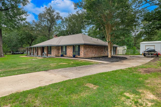 7433 Whispering Pines Drive, Shreveport, LA 71129