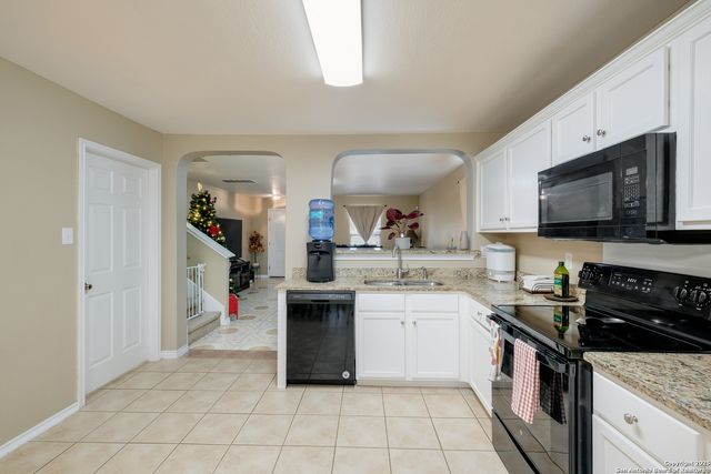 7311 Aphelion, San Antonio, TX 78252