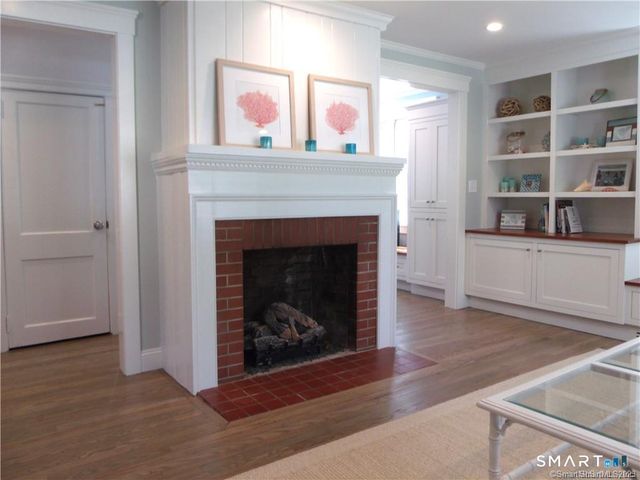 8 Lawson Drive, Madison, CT 06443