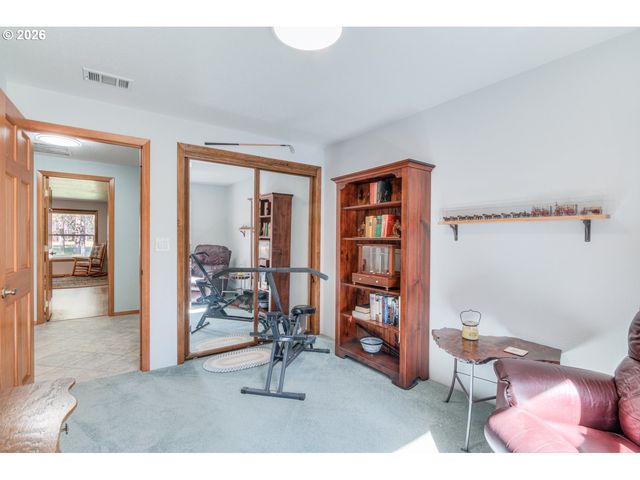 55471 RICHARD Way, Bend, OR 97707