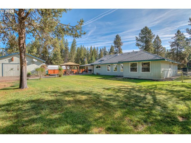 55471 RICHARD Way, Bend, OR 97707