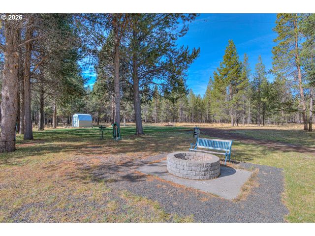 55471 RICHARD Way, Bend, OR 97707