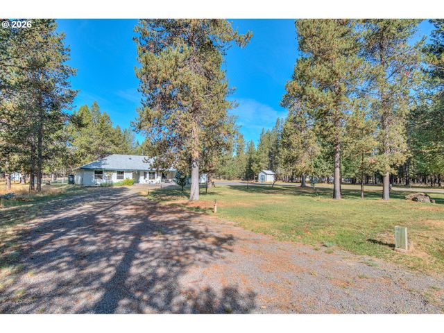 55471 RICHARD Way, Bend, OR 97707