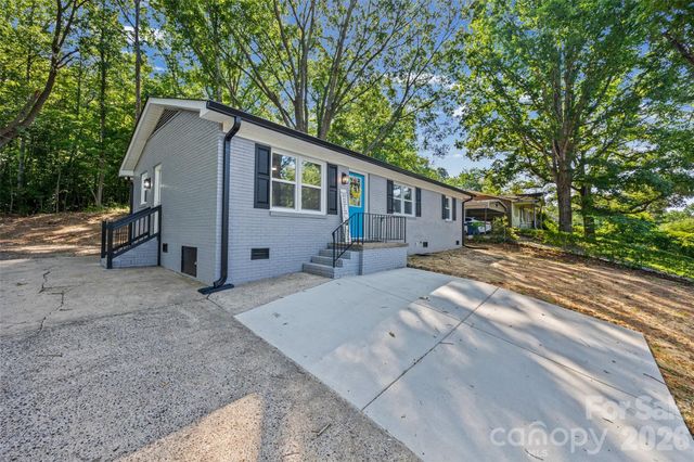 1812 Riveria Drive, Shelby, NC 28150