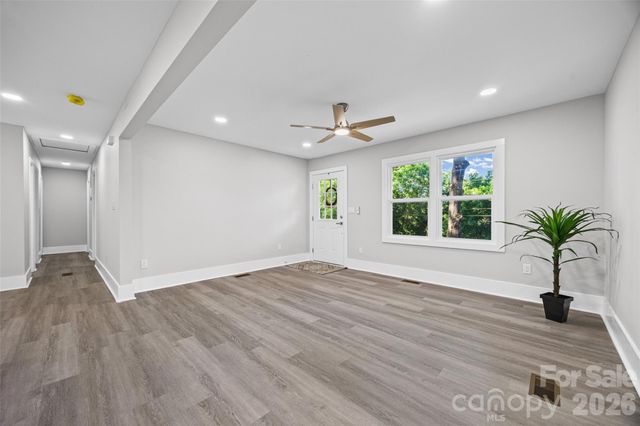 1812 Riveria Drive, Shelby, NC 28150