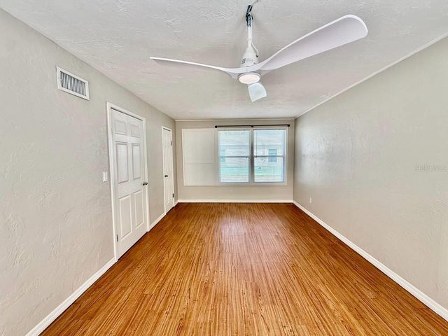 5612 18TH AVENUE S, St Petersburg, FL 33707
