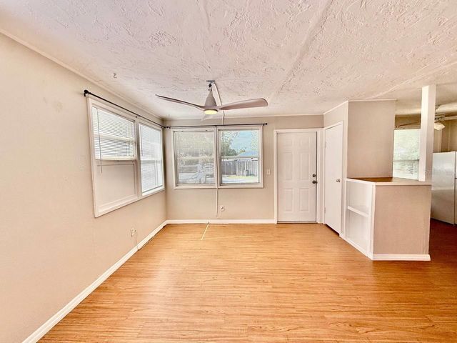 5612 18TH AVENUE S, St Petersburg, FL 33707
