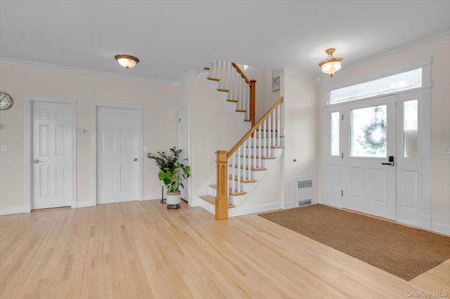 268 Gordon Place, Freeport, NY 11520