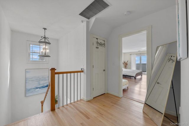 268 Gordon Place, Freeport, NY 11520