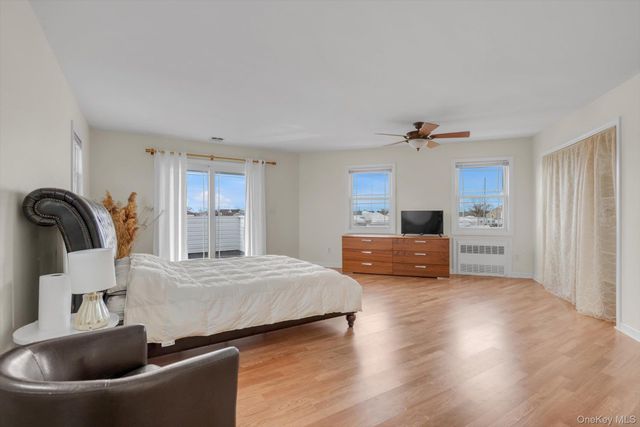 268 Gordon Place, Freeport, NY 11520