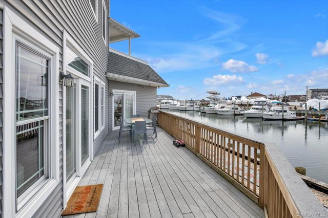 268 Gordon Place, Freeport, NY 11520