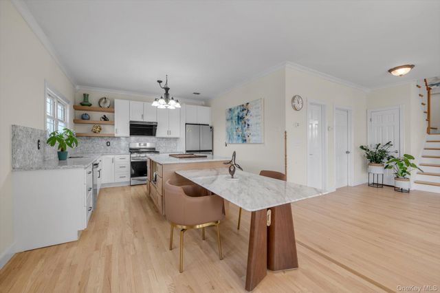 268 Gordon Place, Freeport, NY 11520