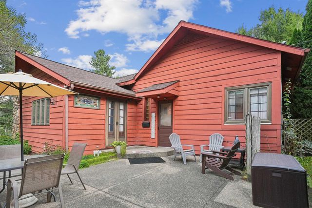 160 Norfolk Road, Waterloo, IA 50701