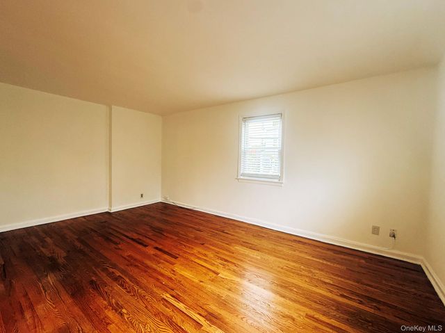87 Alexander 1, Yonkers, NY 10704