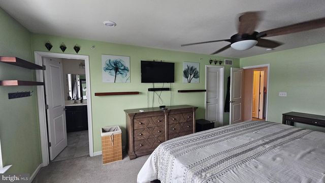 202 POND VIEW CT, Quakertown, PA 18951