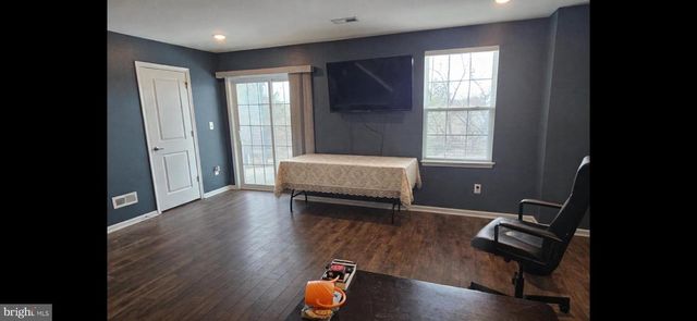 202 POND VIEW CT, Quakertown, PA 18951