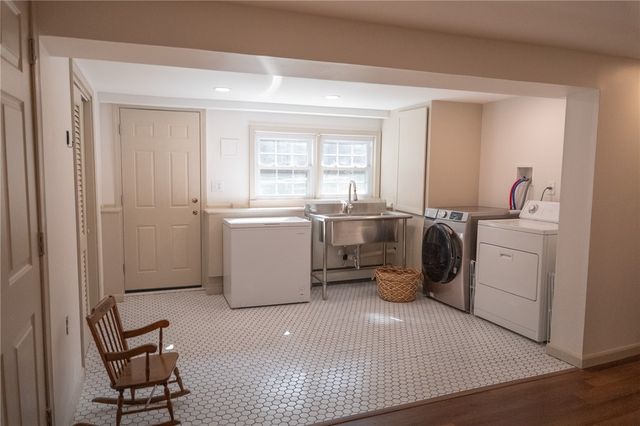 74 Follett Street, North Smithfield, RI 02896