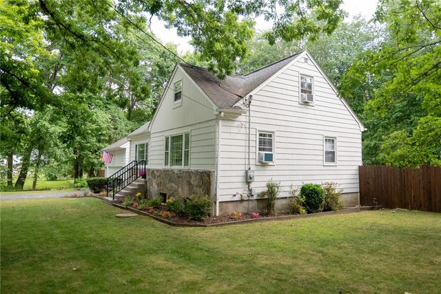 74 Follett Street, North Smithfield, RI 02896