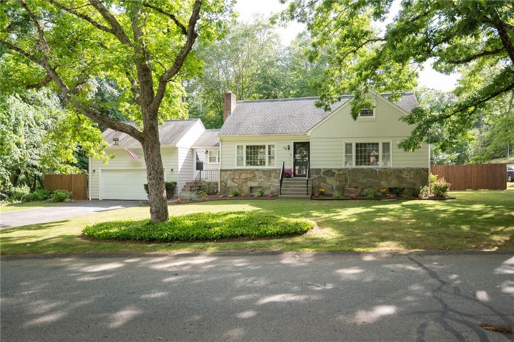 74 Follett Street, North Smithfield, RI 02896