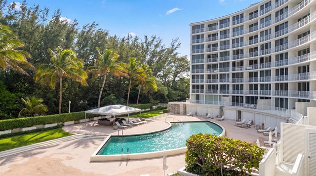 2774 S Ocean Boulevard 206, Palm Beach, FL 33480
