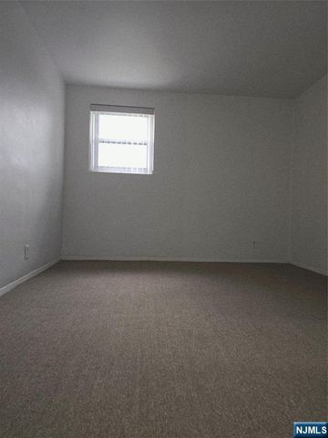 2345 Linwood Avenue 1A, Fort Lee, NJ 07024
